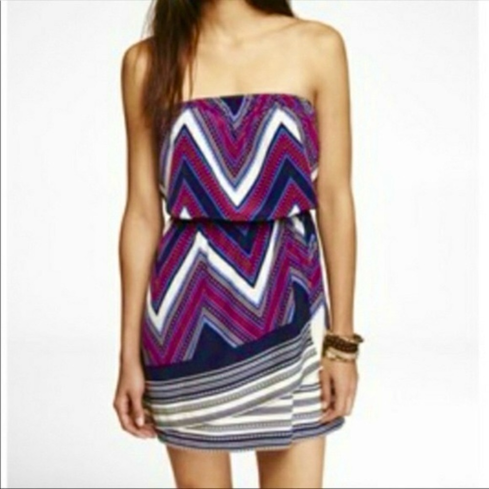 EXPRESS Strapless Chevron Dress Size Small Petite